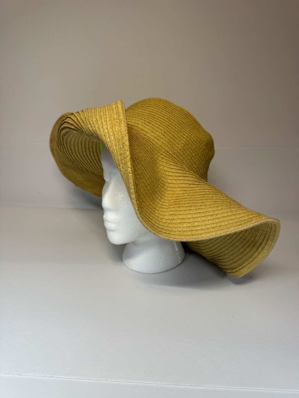 J. Crew Packable Paper Straw Floppy Sun Hat Wide Brim Beach Resort One Size